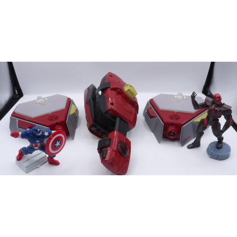 Playmation Marvel Avenger Repulsor Starter Pack Works Captain Ammerica Red Skull
